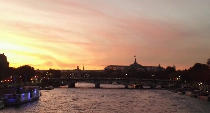 diner romantique sur la seine