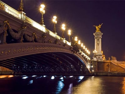 vue sur paris by night