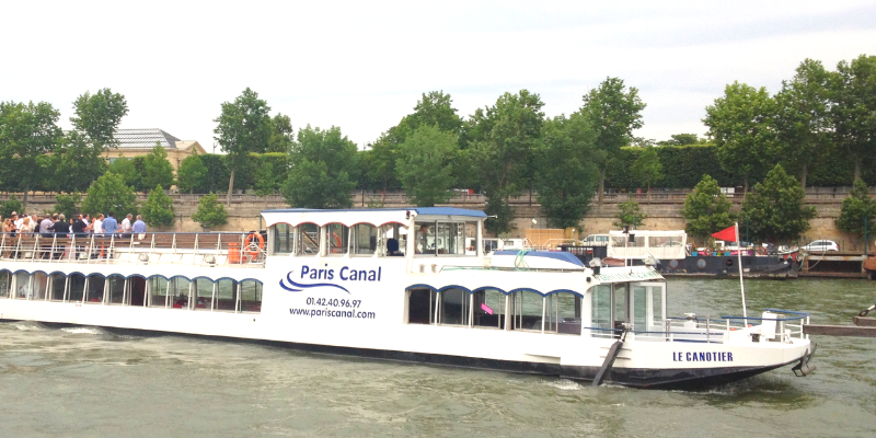 Bateau le Canotier sur la Seine